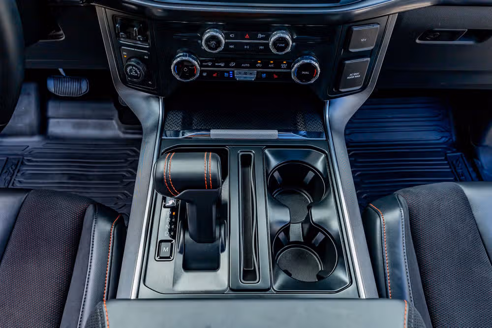 2025 Ford F-150 Raptor SuperCrew Image 29