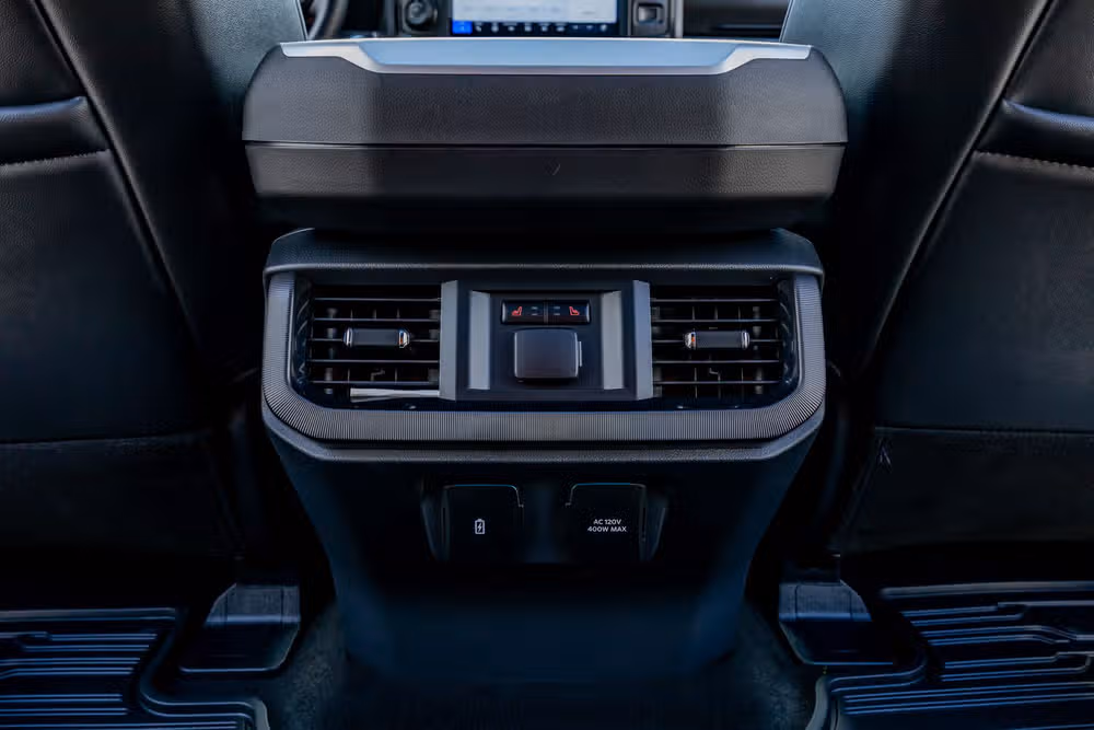 2025 Ford F-150 Raptor SuperCrew Image 35