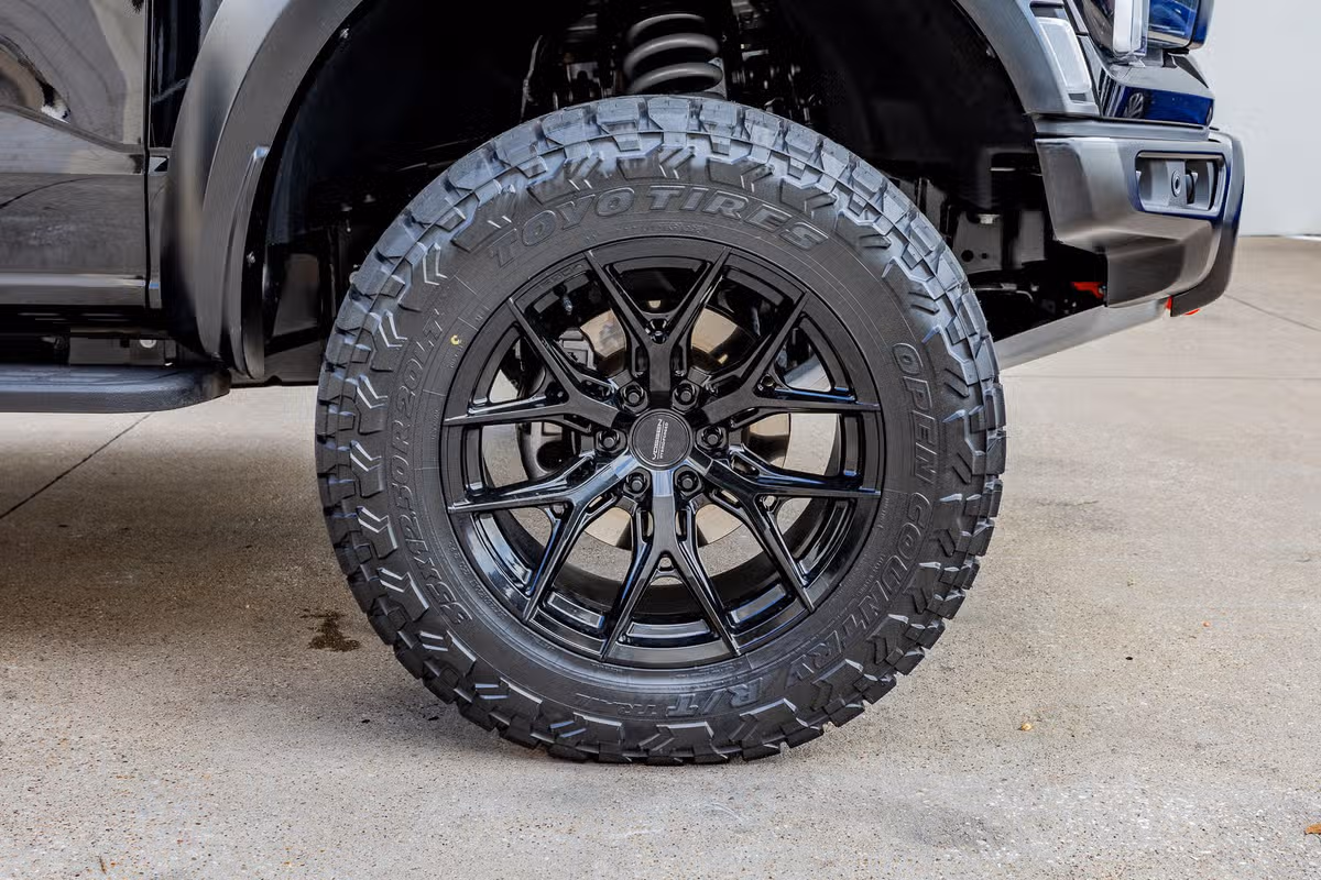 2025 Ford F-150 Raptor SuperCrew
