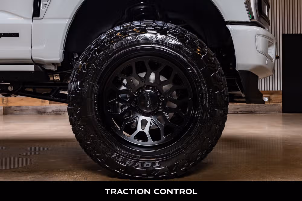 2026 Ford F-350 Super Duty Platinum Plus Crew Cab Image 12