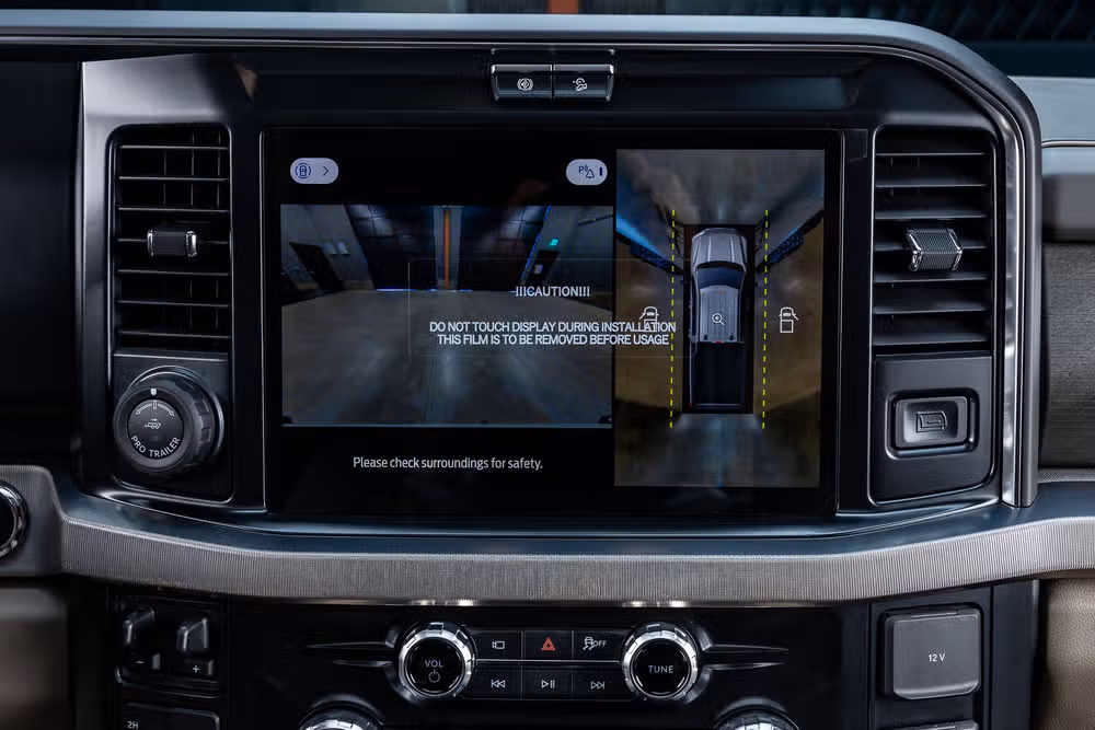 2026 Ford F-350 Super Duty Platinum Plus Crew Cab Image 26
