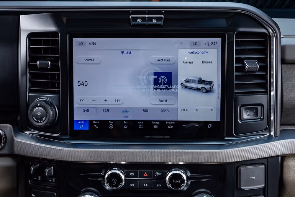 2026 Ford F-350 Super Duty Platinum Plus Crew Cab Image 25