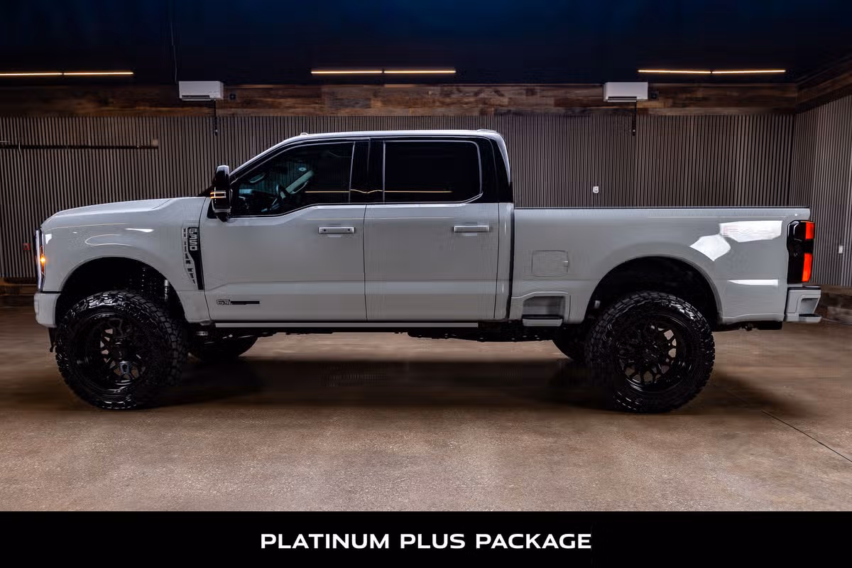 2026 Ford F-350 Super Duty Platinum Plus Crew Cab