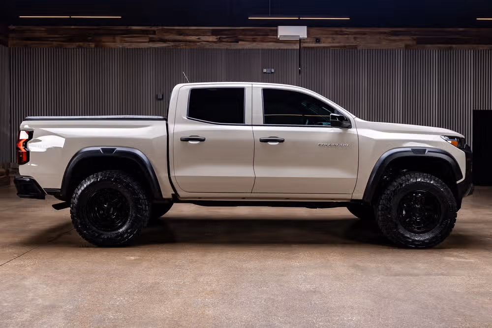 2026 Chevrolet Colorado Trail Boss Crew Cab Image 11