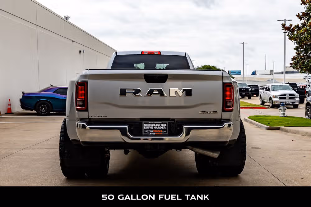 2026 Ram 3500 Tradesman Crew Cab Image 8