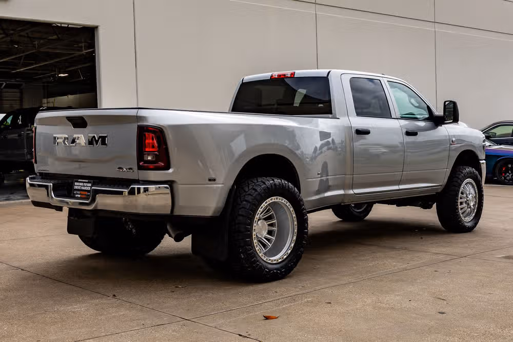 2026 Ram 3500 Tradesman Crew Cab Image 10