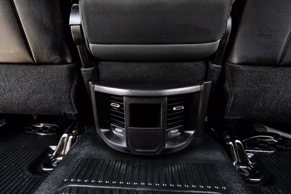 2026 Ram 3500 Tradesman Crew Cab Image 32