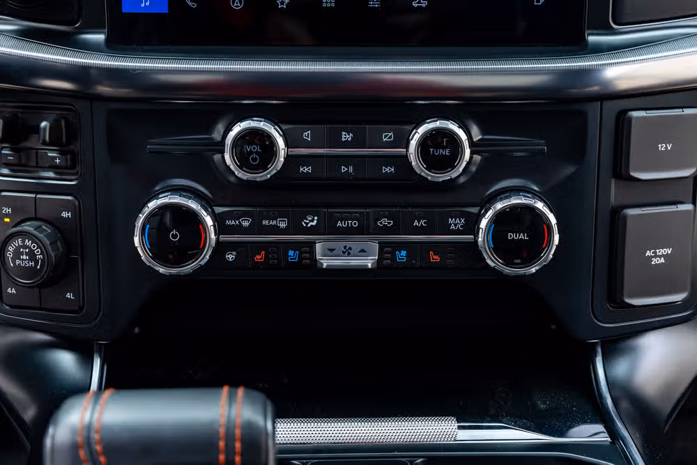 2026 Ford F-150 Raptor SuperCrew Image 28