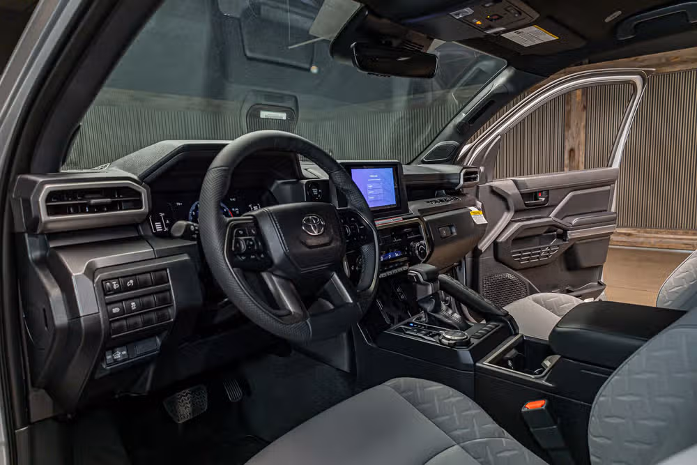 2026 Toyota Tacoma SR5 Double Cab Image 13