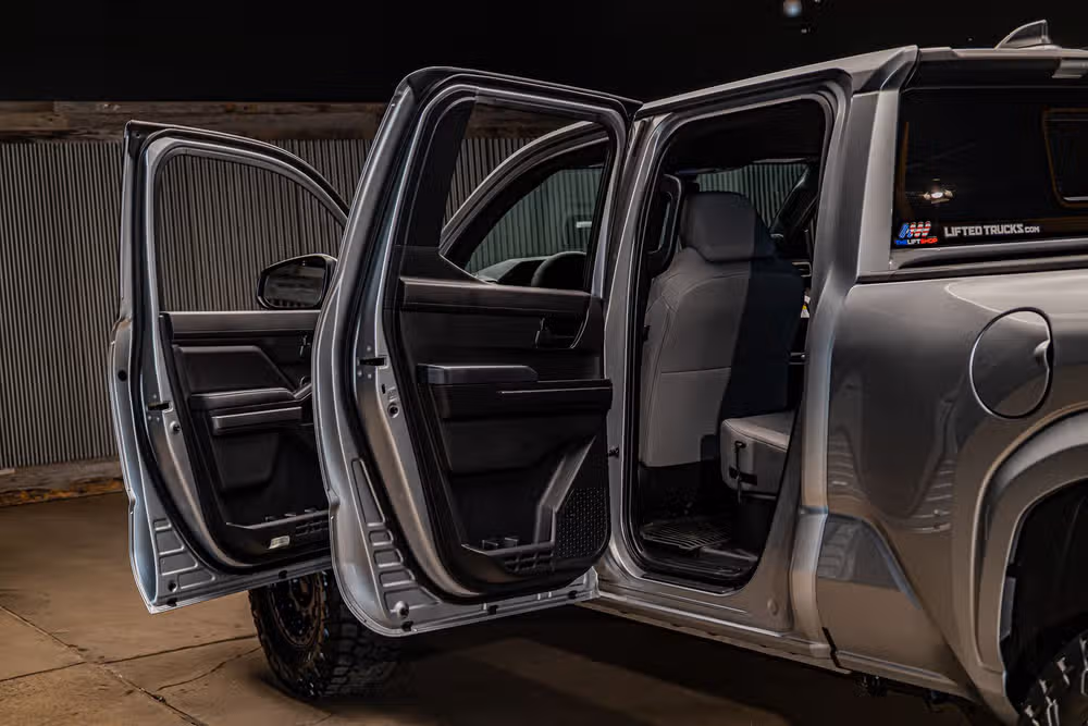 2026 Toyota Tacoma SR5 Double Cab Image 25