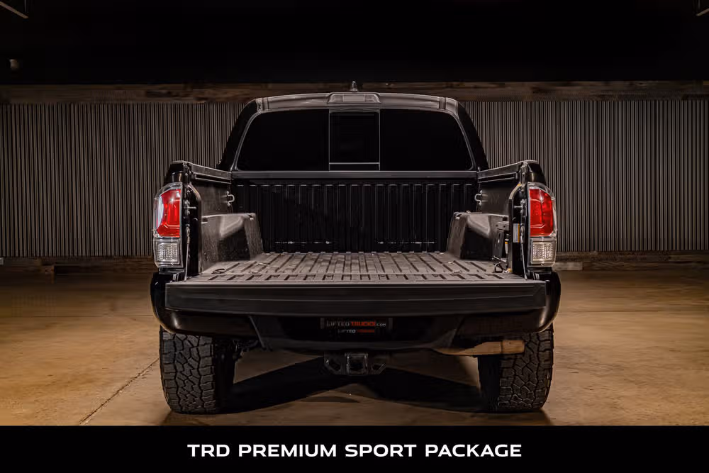 2023 Toyota Tacoma TRD Sport Double Cab Image 8