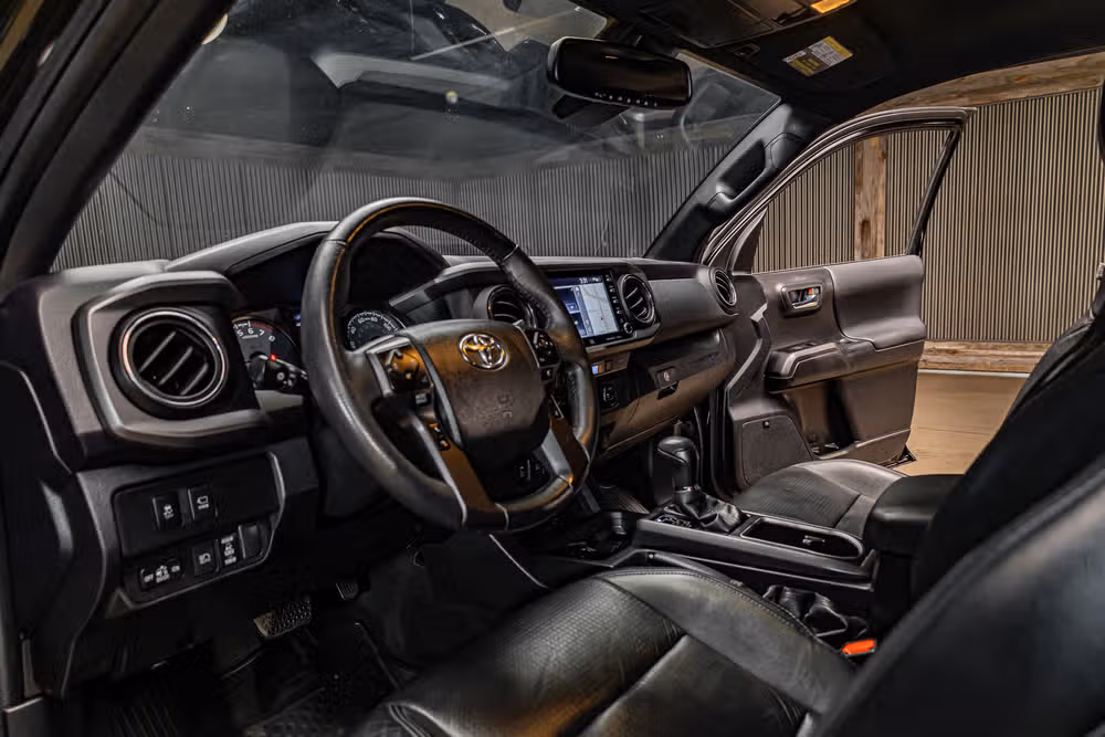 2023 Toyota Tacoma TRD Sport Double Cab Image 12