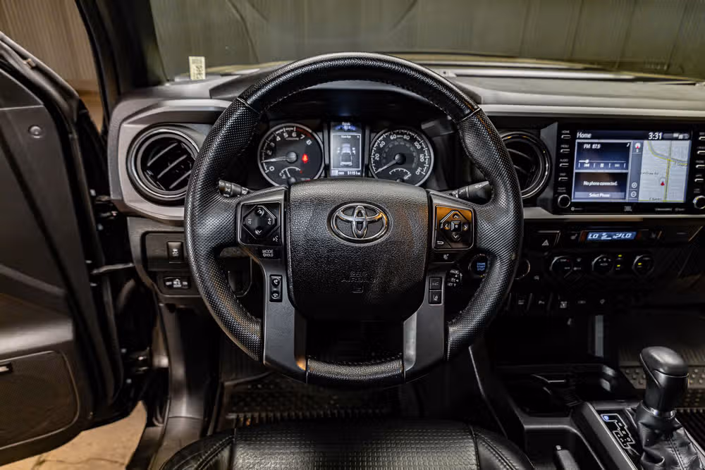 2023 Toyota Tacoma TRD Sport Double Cab Image 13