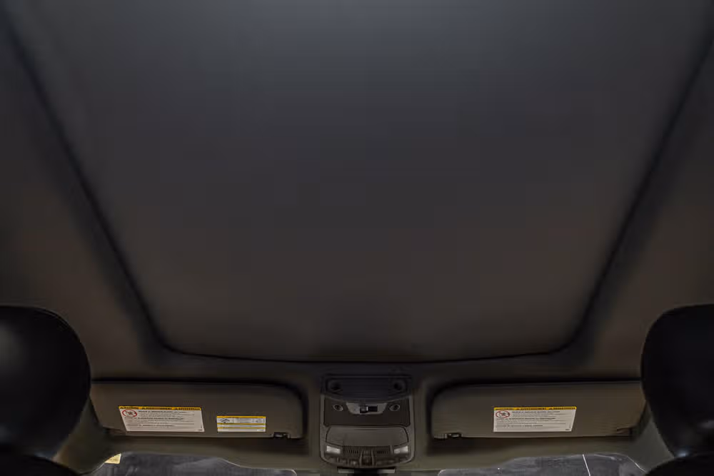 2017 Ford F-350 Super Duty Lariat Crew Cab Image 21