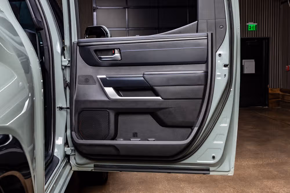 2025 Toyota Tundra Platinum CrewMax Image 39