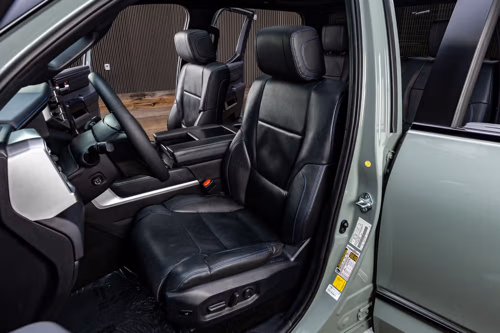 2025 Toyota Tundra Platinum CrewMax Image 29