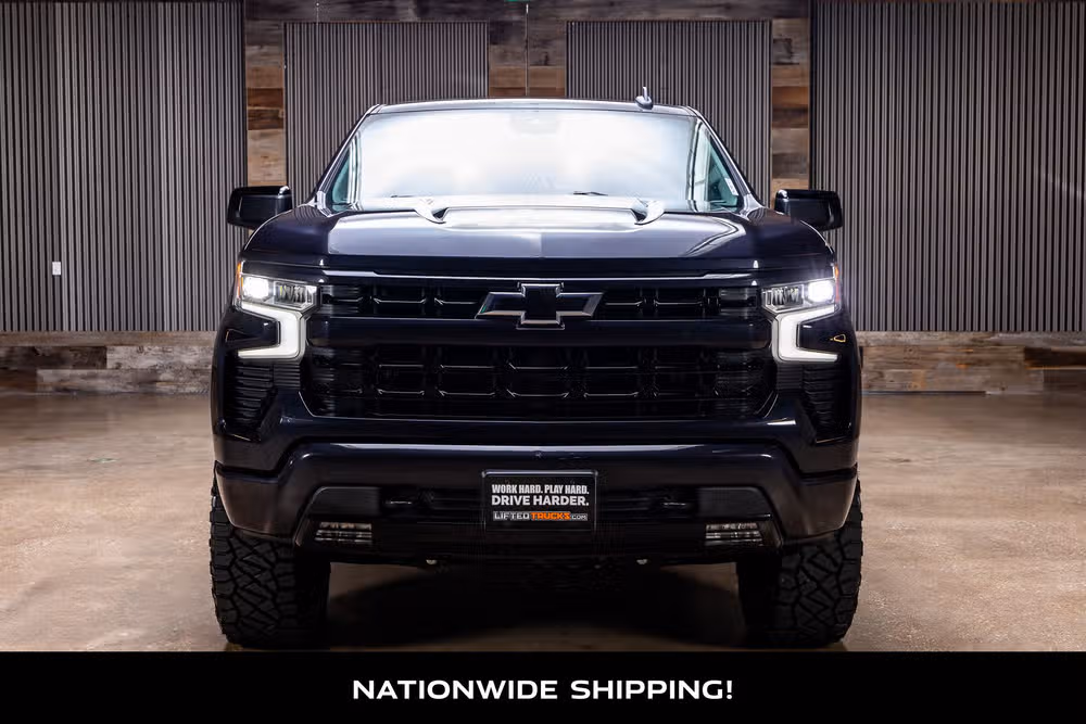 2023 Chevrolet Silverado 1500 RST Crew Cab Image 4
