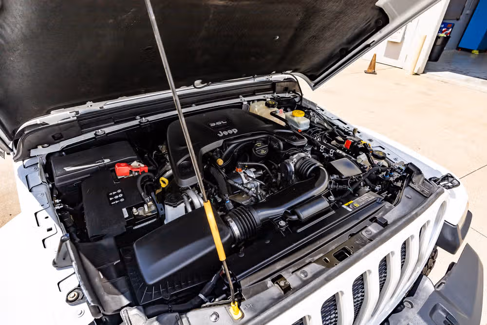 2020 Jeep Wrangler Unlimited Sahara Image 40