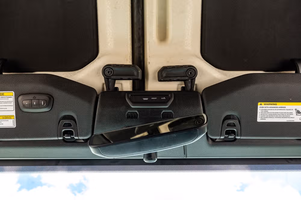 2020 Jeep Wrangler Unlimited Sahara Image 28