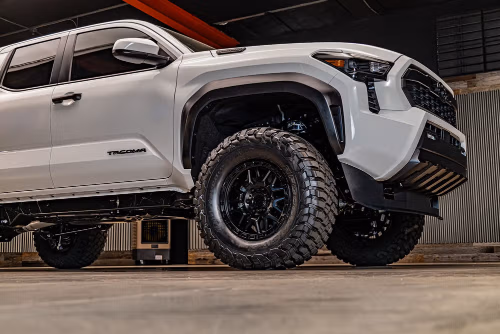 2026 Toyota Tacoma TRD Off-Road HV Double Cab Image 12