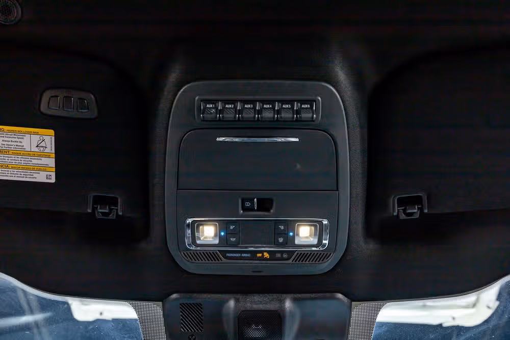 2023 Ford F-150 Raptor SuperCrew Image 29