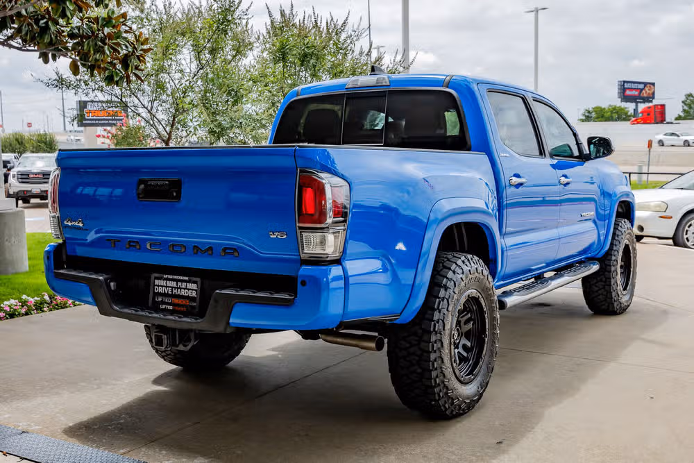 2021 Toyota Tacoma Limited Double Cab Image 9