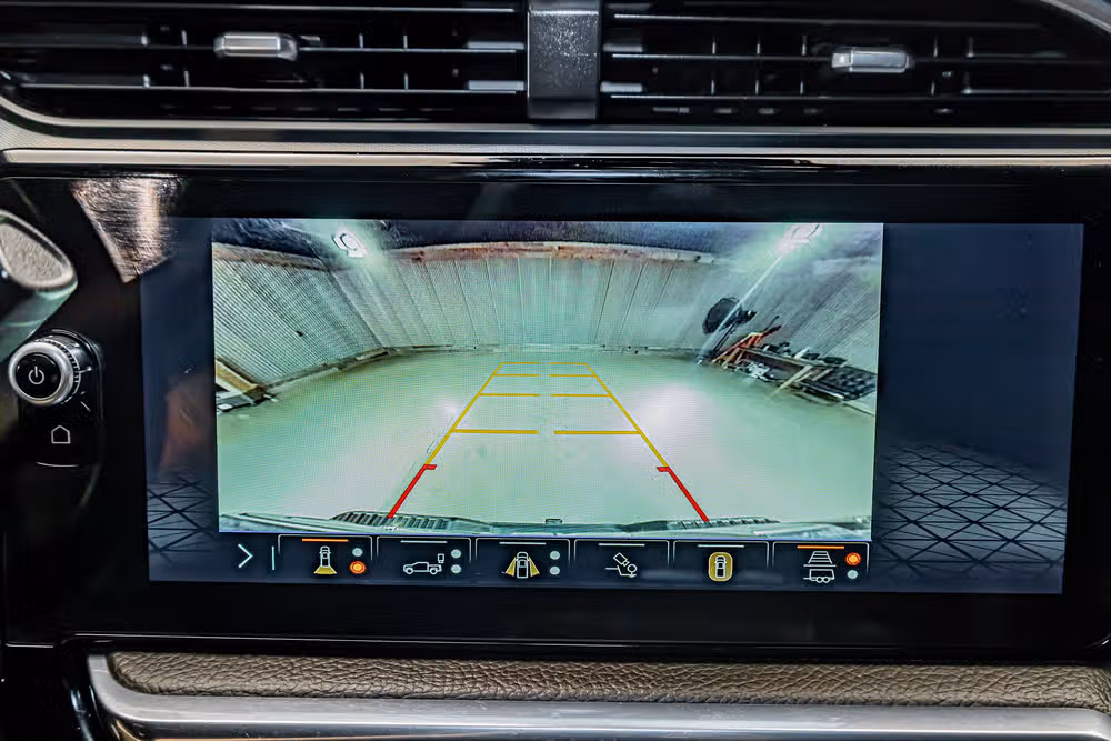 2025 GMC Sierra 3500HD Denali Reserve Crew Cab Image 22