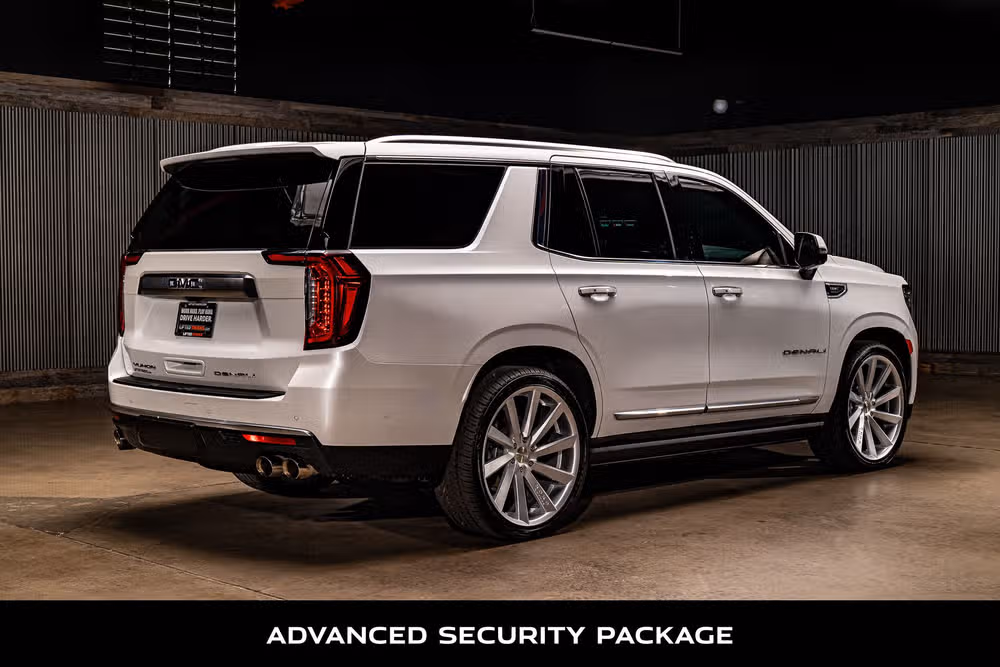 2024 GMC Yukon Denali Image 9
