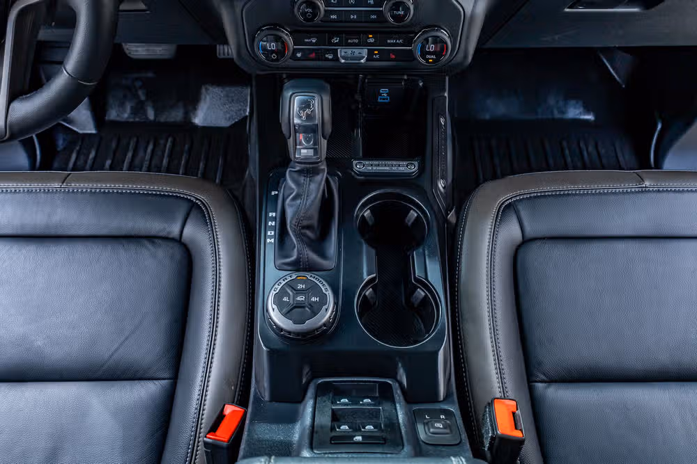 2025 Ford Bronco Outer Banks Image 29