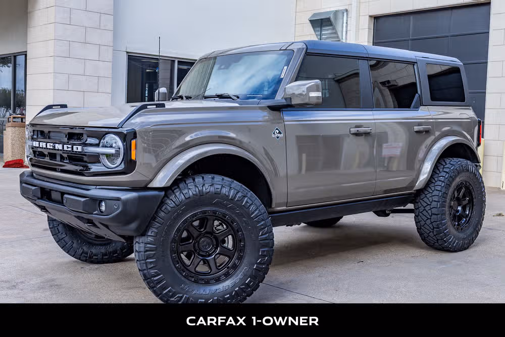 2025 Ford Bronco Outer Banks Image 5