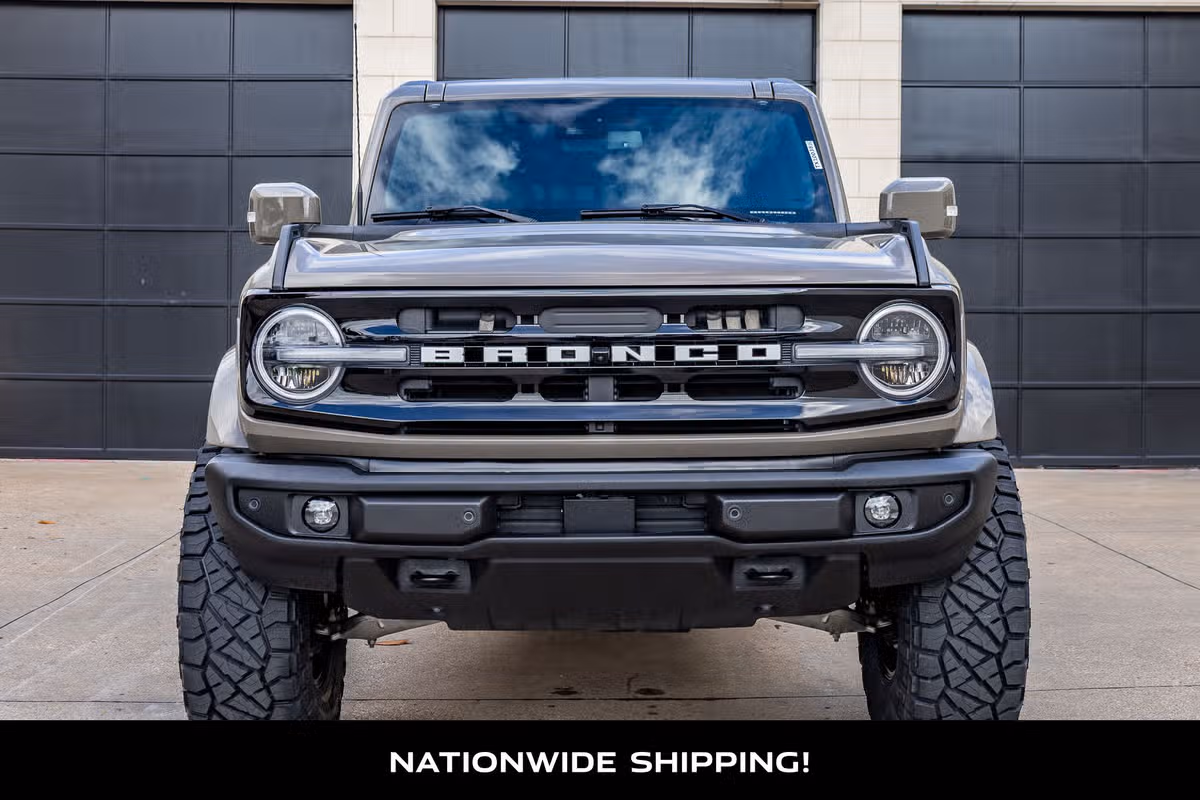 2025 Ford Bronco Outer Banks