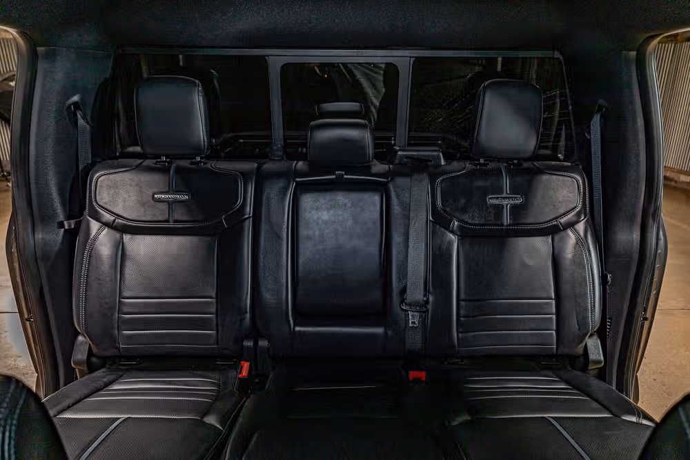 2025 Ford F-350 Super Duty Platinum Crew Cab Image 24