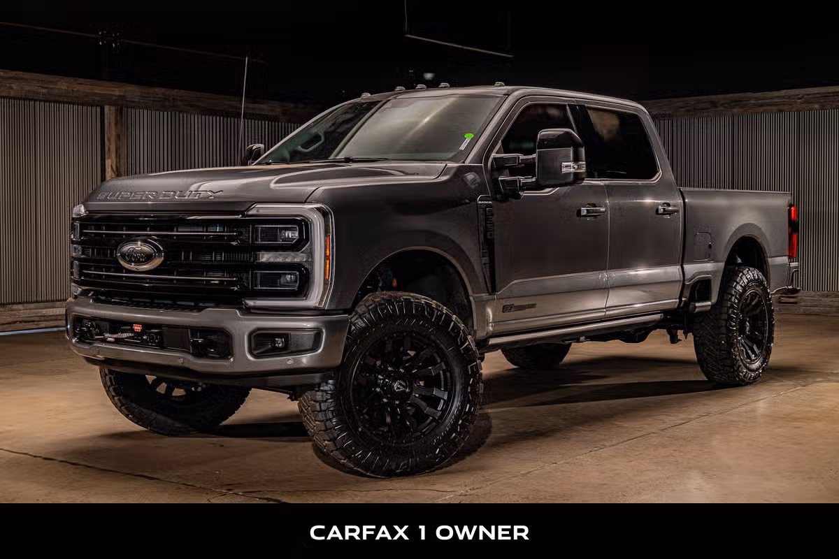 2025 Ford F-350 Super Duty Platinum Crew Cab
