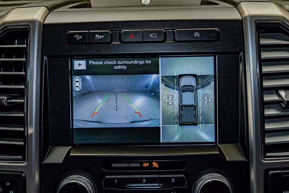 2018 Ford F-150 Platinum SuperCrew Image 18