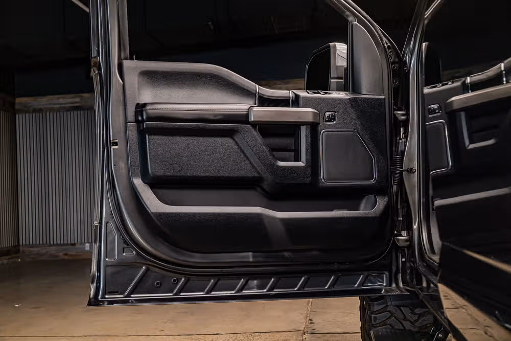 2018 Ford F-150 Platinum SuperCrew Image 29