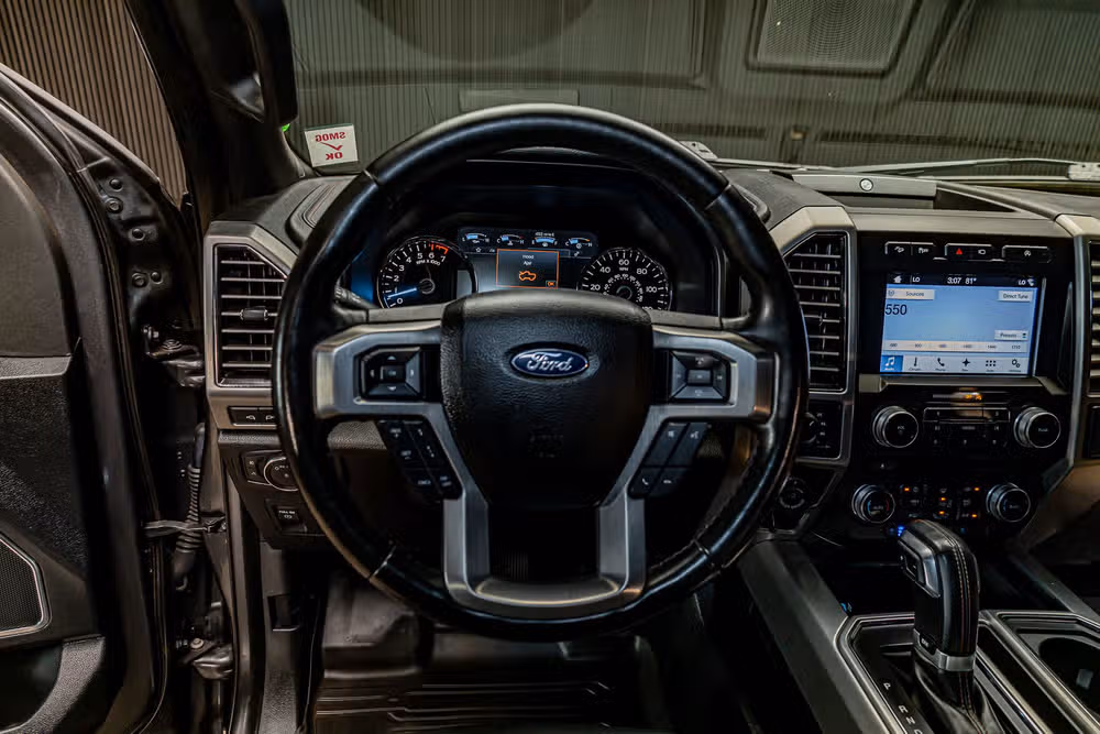 2018 Ford F-150 Platinum SuperCrew Image 13