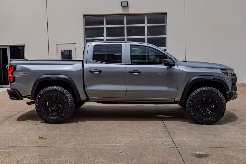 2025 Chevrolet Colorado Trail Boss Crew Cab Image 11