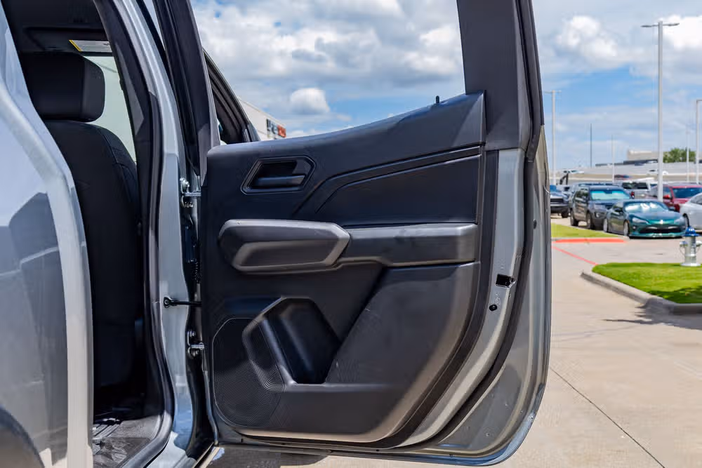 2025 Chevrolet Colorado Trail Boss Crew Cab Image 39