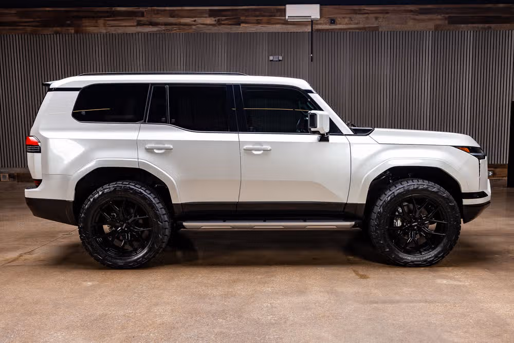2025 Lexus GX 550 Premium+ Image 11