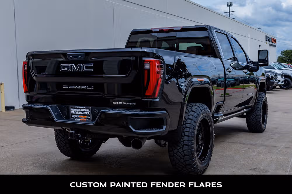 2025 GMC Sierra 2500HD Denali Ultimate Crew Cab Image 10
