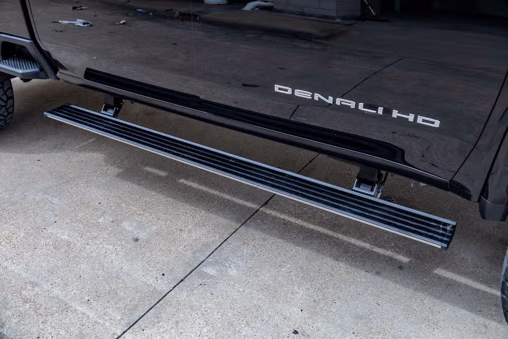 2025 GMC Sierra 2500HD Denali Ultimate Crew Cab Image 13