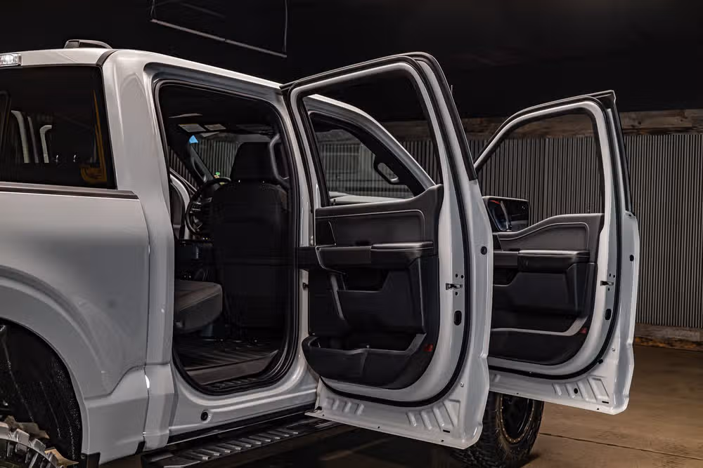 2024 Ford F-150 XLT SuperCrew Image 31