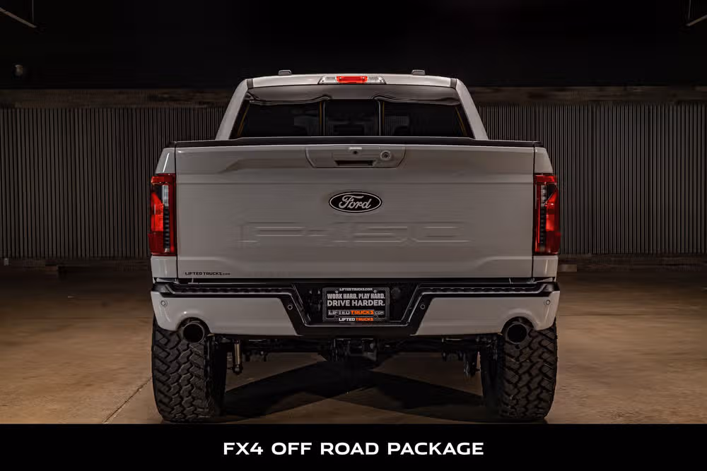 2024 Ford F-150 XLT SuperCrew Image 8