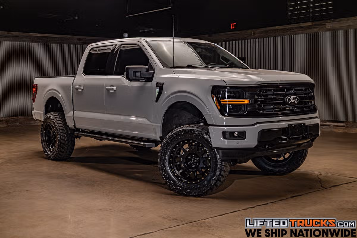 2024 Ford F-150 XLT SuperCrew