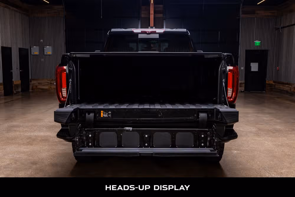 2023 GMC Sierra 2500HD Denali Crew Cab Image 8