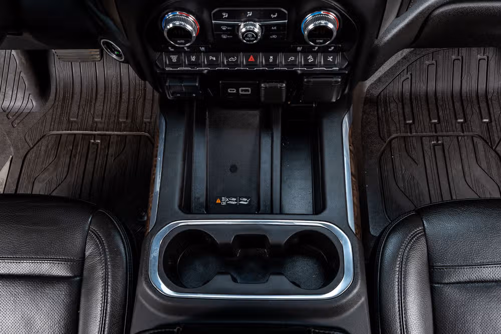 2023 GMC Sierra 2500HD Denali Crew Cab Image 27