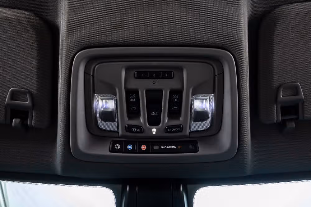 2023 GMC Sierra 2500HD Denali Crew Cab Image 28