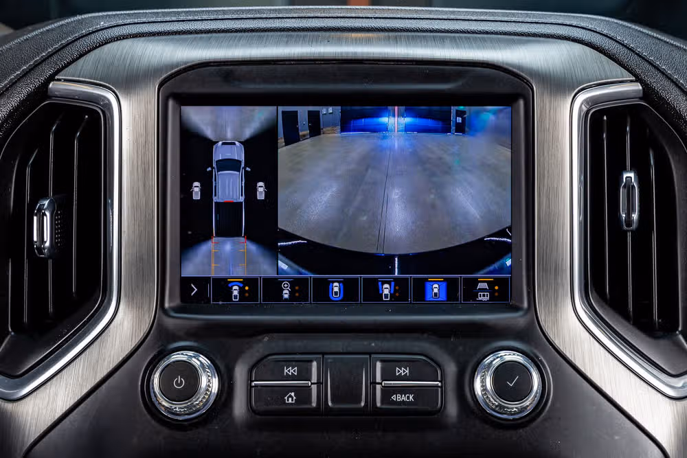 2023 GMC Sierra 2500HD Denali Crew Cab Image 25