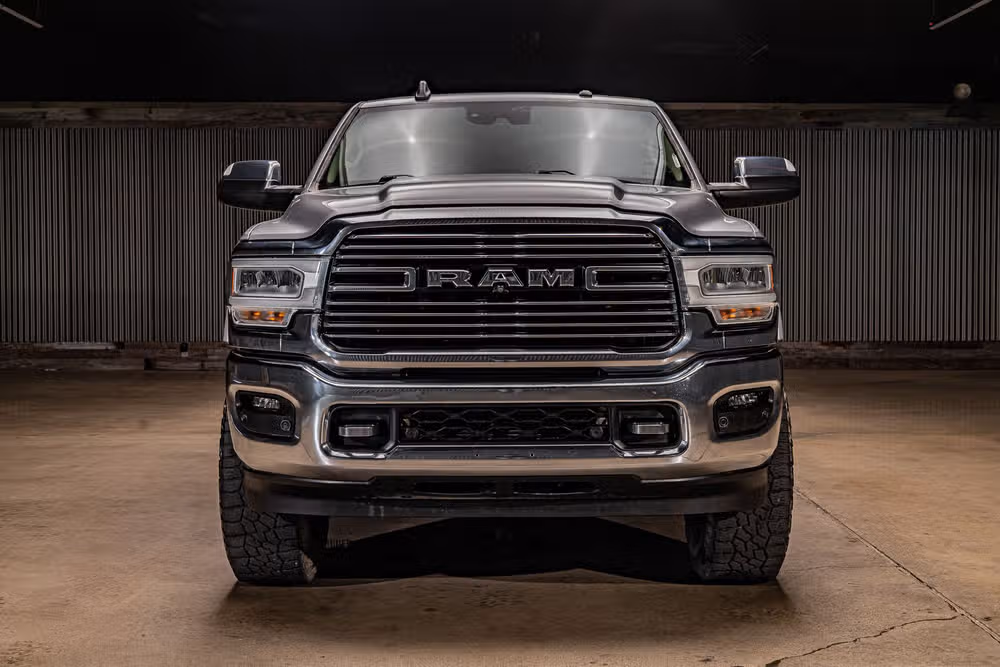 2019 Ram 2500 Laramie Crew Cab Image 2