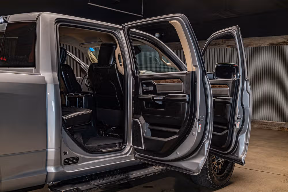 2019 Ram 2500 Laramie Crew Cab Image 29